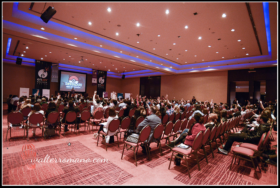 fotografia en hotel sheraton mendoza de l evento mas importante de redes sociales fotos by walter romano photography
