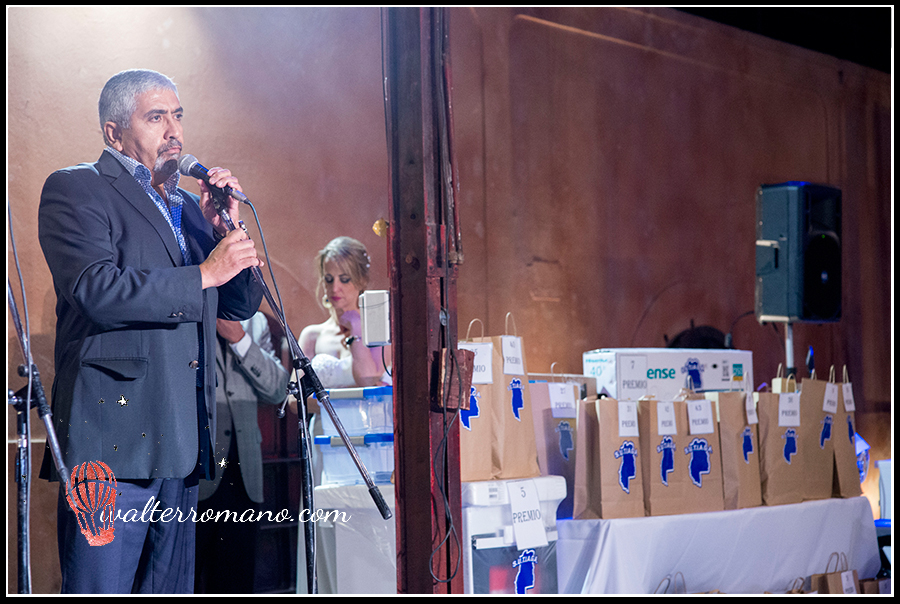 bodega-bodega centenario-festejo-cena-fiesta fin de ano-celebracion-cena-sindicato-fotos-walter romano photography