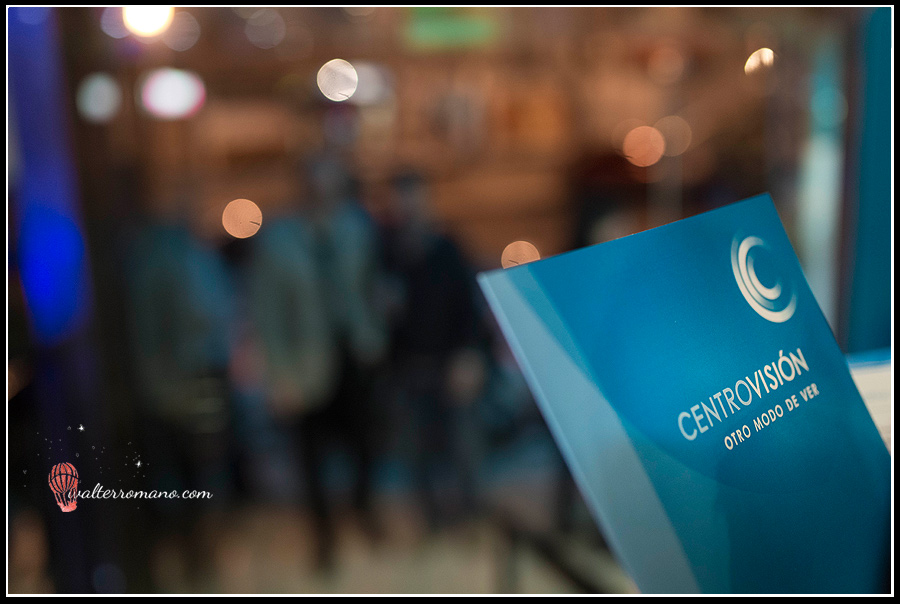 photography arte y vino tuvieron lugar en centrovision deleite para los ojos de sus invitados escultura modelado en arcilla y pintura se dieron cita en centrovision mendoza